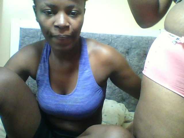 Vivid-girls live room