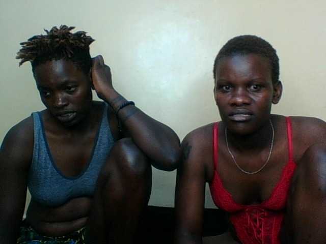 Couple-gold live room