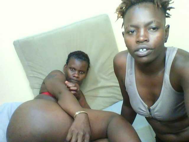 Couple-gold from BongaCams is Freechat