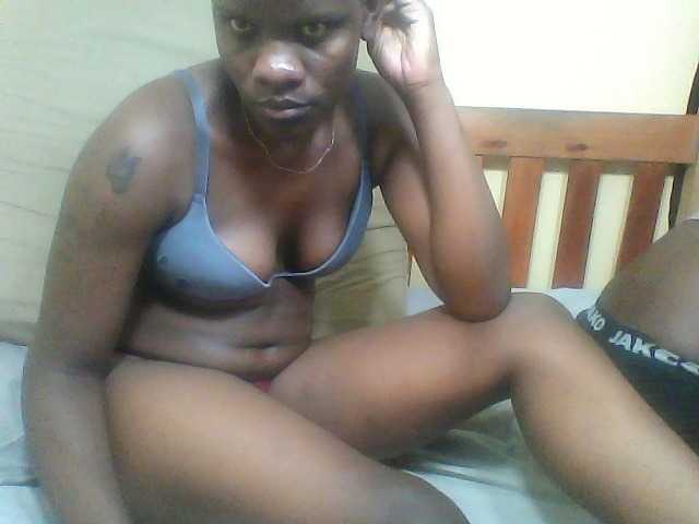 Couple-gold webcam stream