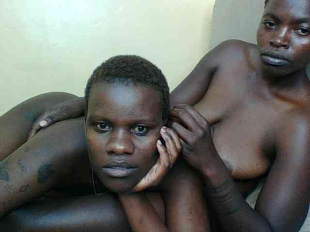 Couple-gold Live Webcam on BongaCams