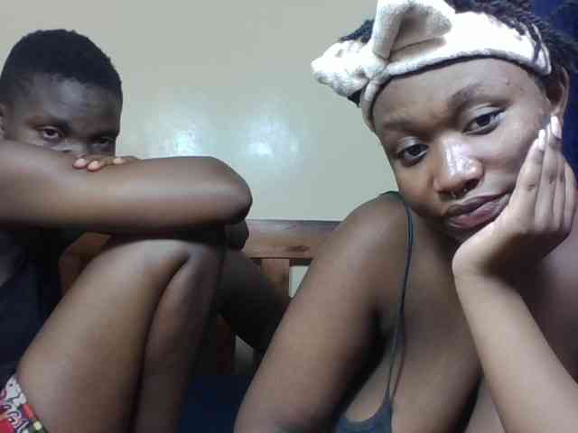 Hots-love-story Live Webcam on BongaCams