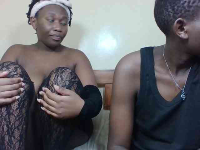 Hots-love-story Live Webcam on BongaCams