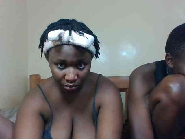 Hots-love-story Live Webcam on BongaCams