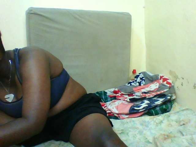 Nastay-ebony webcam stream