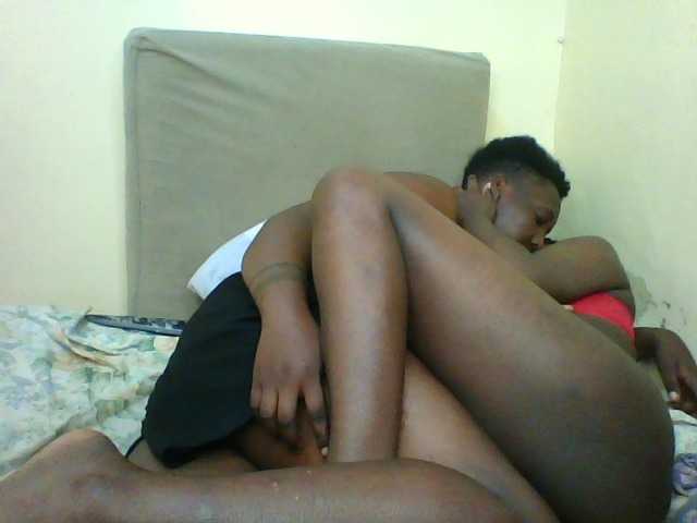 Nastay-ebony webcam stream