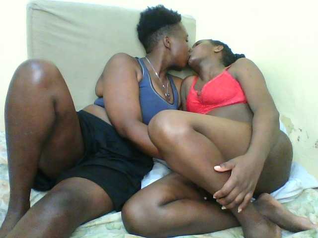 Nastay-ebony webcam stream