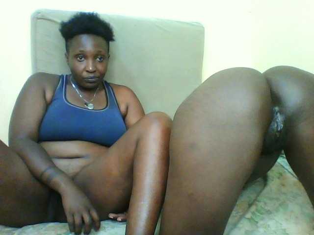 Nastay-ebony webcam stream