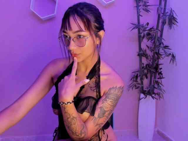 PARKERCINTHIA webcam