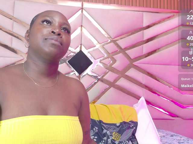 misspaula's BongaCams show and profile