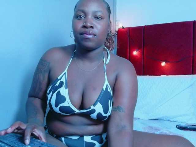misspaula's BongaCams show and profile
