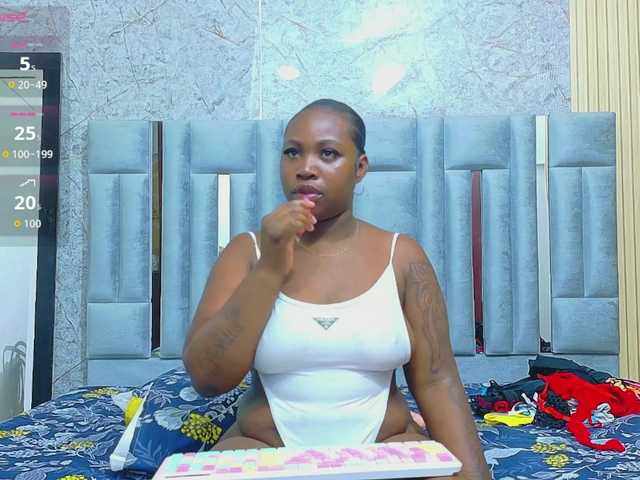 misspaula's BongaCams show and profile