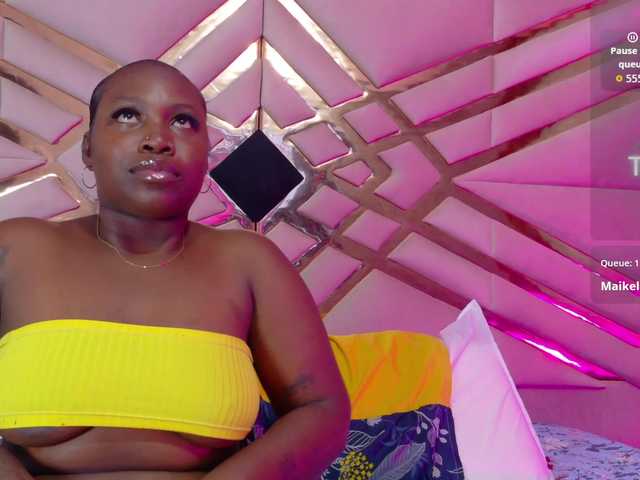 misspaula's BongaCams show and profile