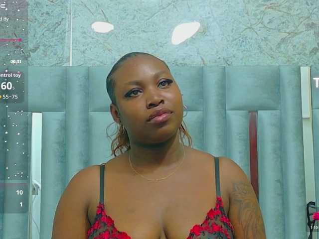 misspaula's BongaCams show and profile