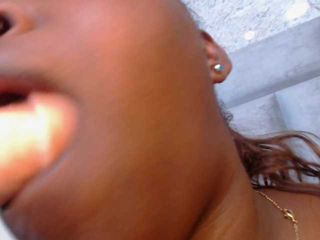 misspaula's BongaCams show and profile