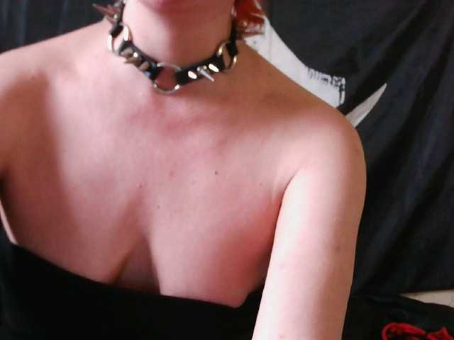 Dashiki11's BongaCams show and profile