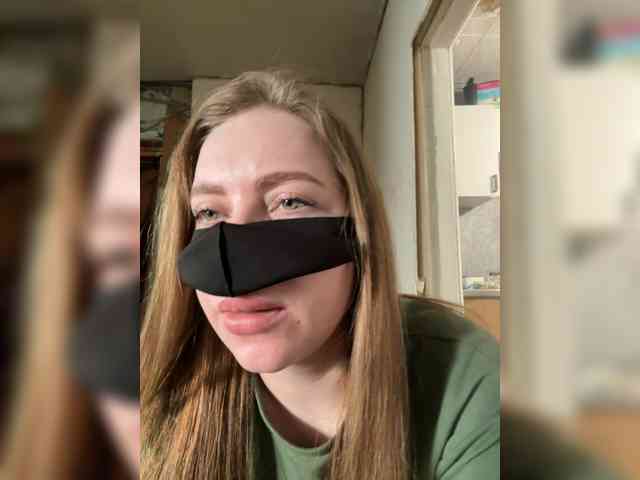 ZeLeNoGlAzAyA30 webcam