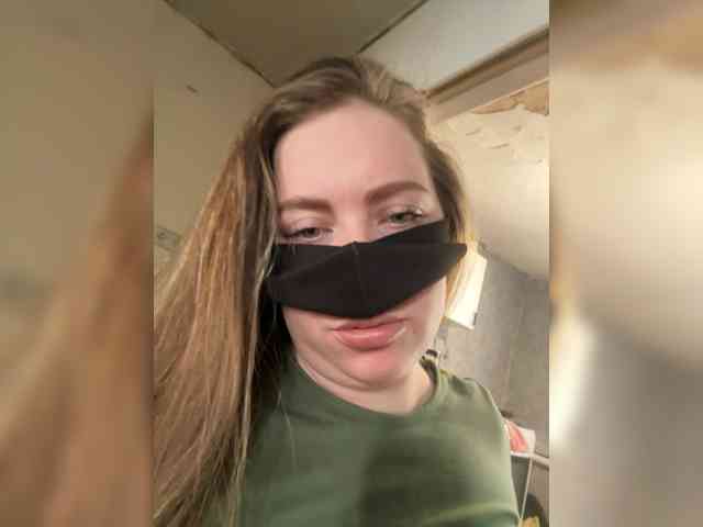 ZeLeNoGlAzAyA30 webcam