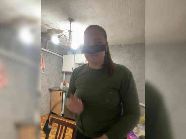 ZeLeNoGlAzAyA30 webcam