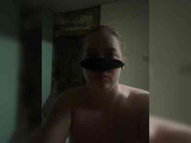 ZeLeNoGlAzAyA30 webcam