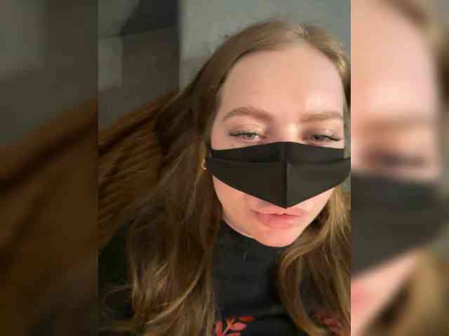 ZeLeNoGlAzAyA30 webcam