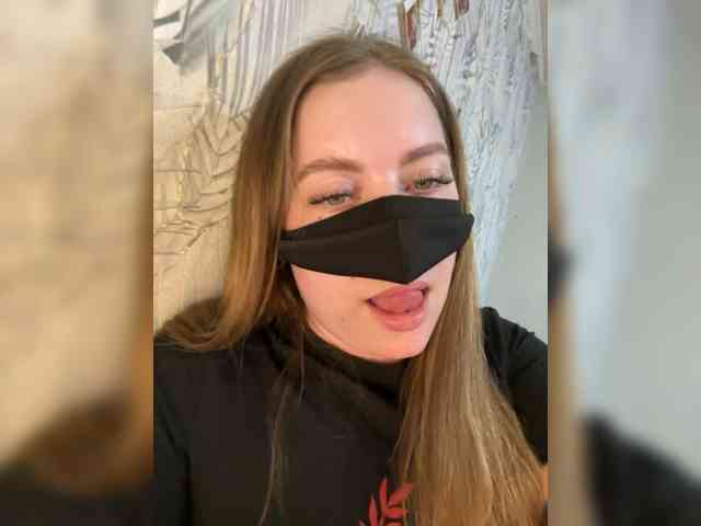 ZeLeNoGlAzAyA30 webcam