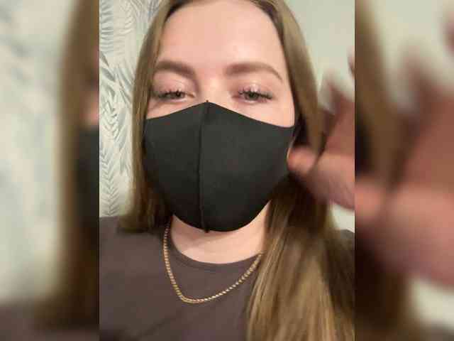 ZeLeNoGlAzAyA30 webcam