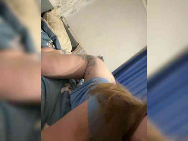 ZeLeNoGlAzAyA30 webcam