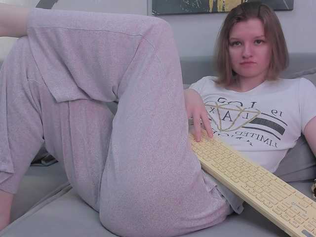 PuddingPantie's BongaCams show and profile