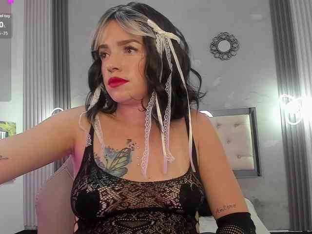 TaliaSuarez Live Webcam on BongaCams