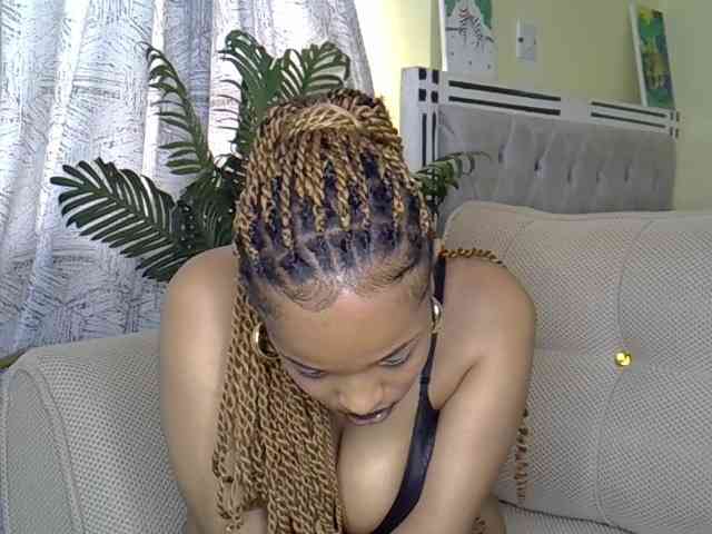 melody-messy-