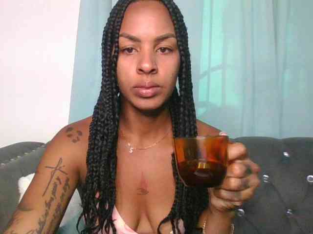 Jxxxa2 Live Webcam on BongaCams