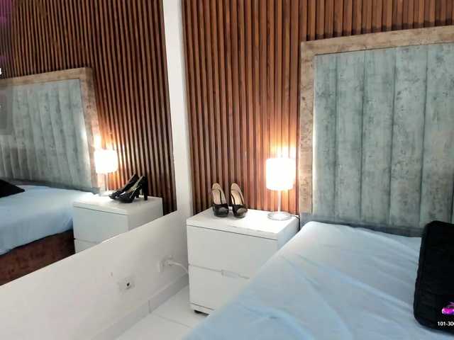 Karina-Towers's BongaCams show and profile