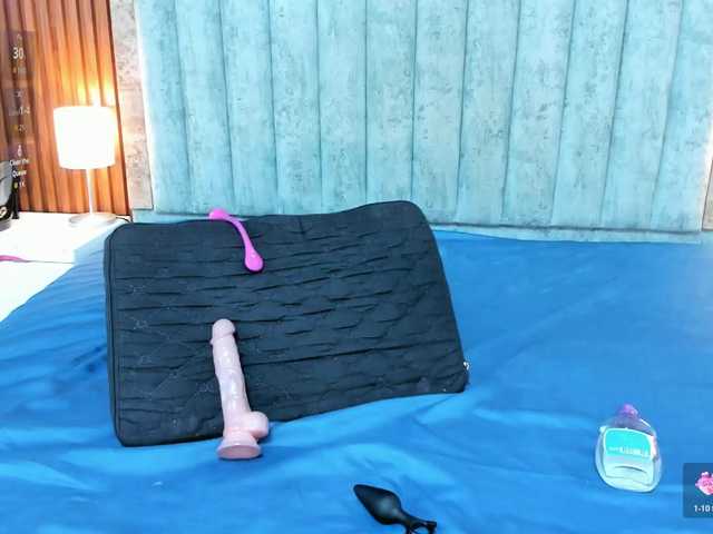 Karina-Towers's BongaCams show and profile