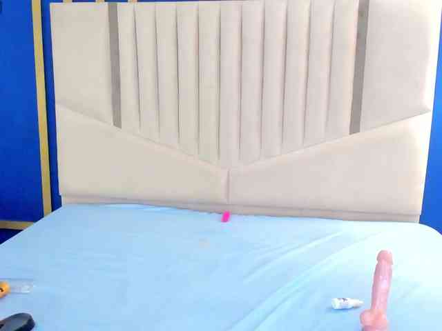 Karina-Towers webcam