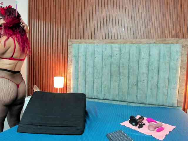 Karina-Towers webcam