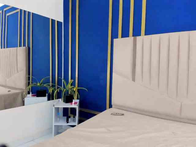 Karina-Towers webcam