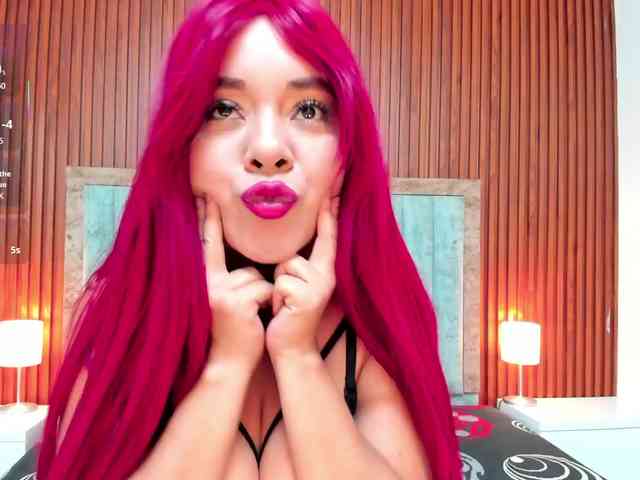 Karina-Towers webcam