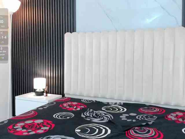 Karina-Towers webcam