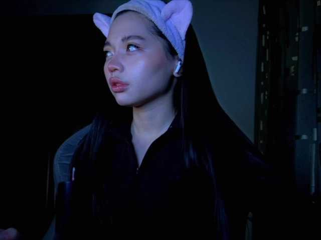 konfetkamarmeladkaa's BongaCams show and profile