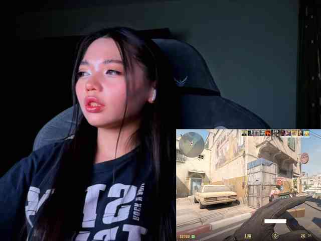 konfetkamarmelad... Live Webcam on BongaCams