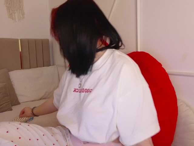 Olivia-ice's BongaCams show and profile