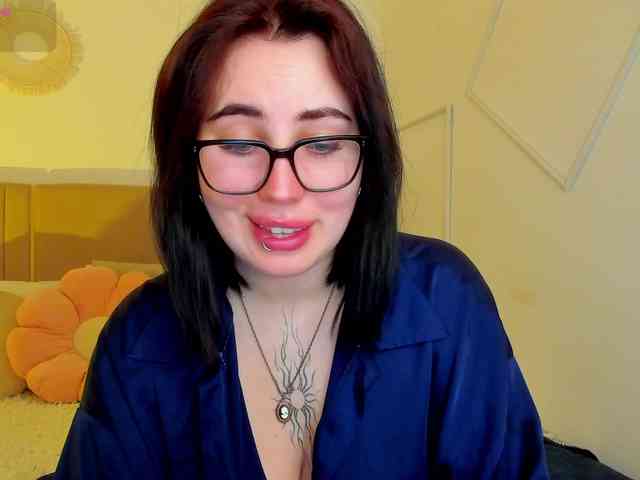 Olivia-ice Live Webcam on BongaCams