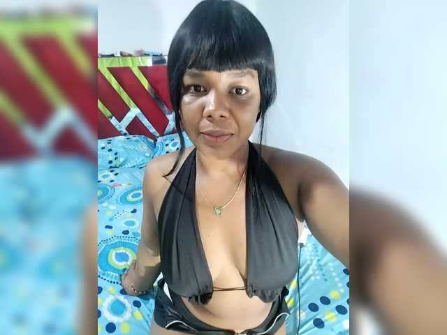 Chocolatico1's BongaCams show and profile