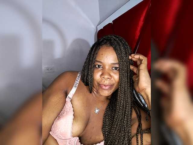 Chocolatico1's BongaCams show and profile