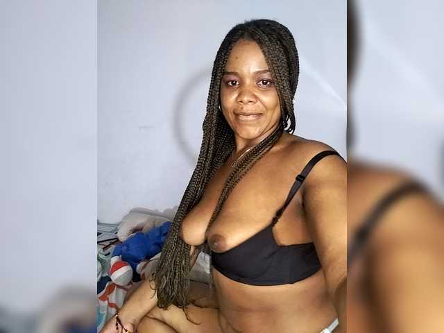 Chocolatico1's BongaCams show and profile