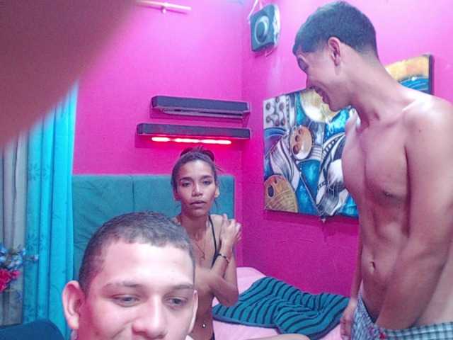 destroysfuck live room