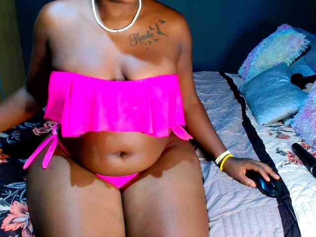 Wildeduction24xxx webcam