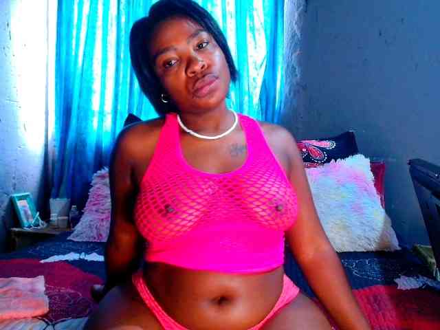 Wildeduction24xxx webcam