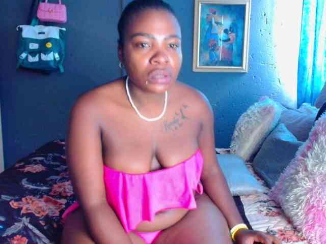 Wildeduction24xxx webcam